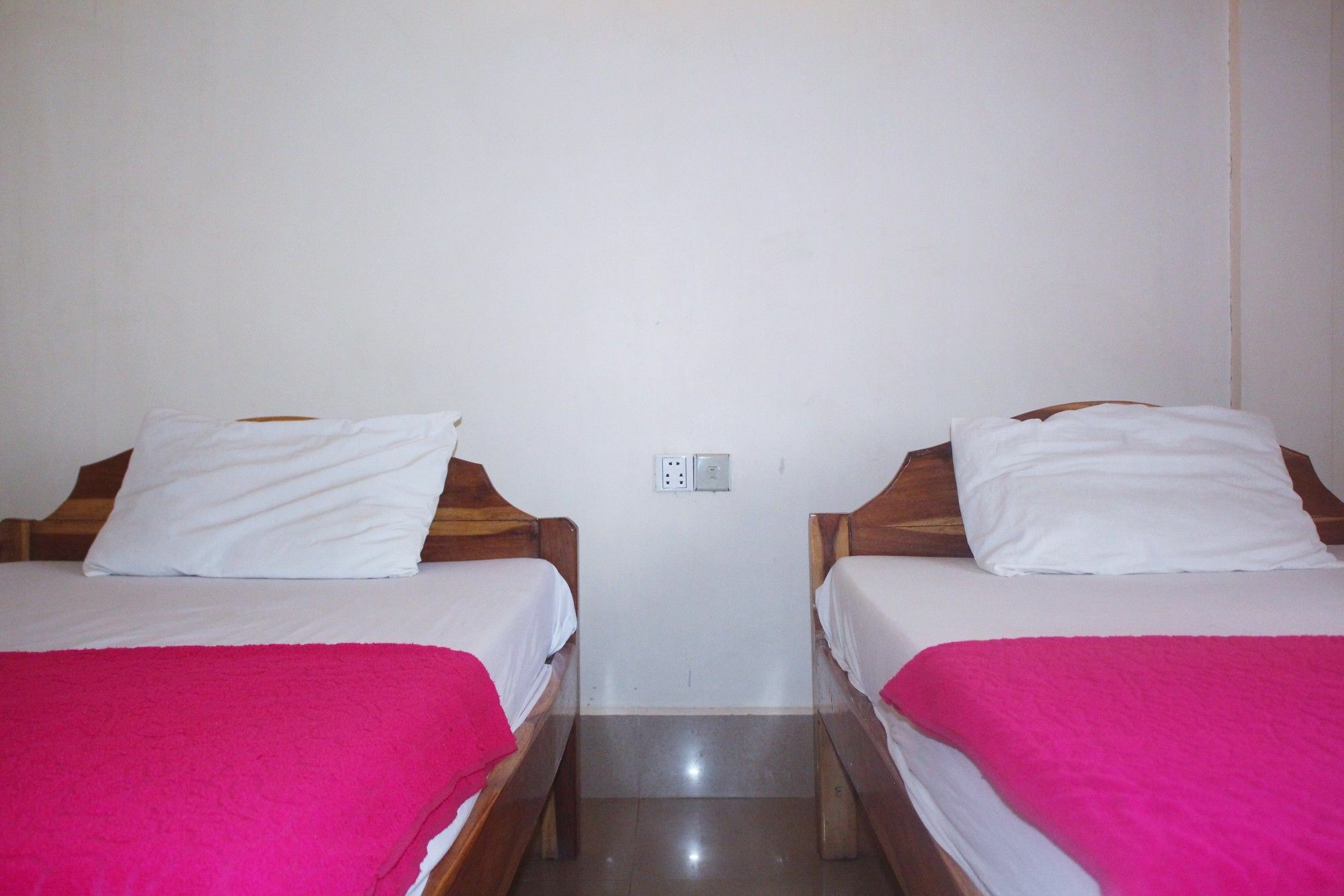 Shang Hai Guesthouse Battambang Exterior photo
