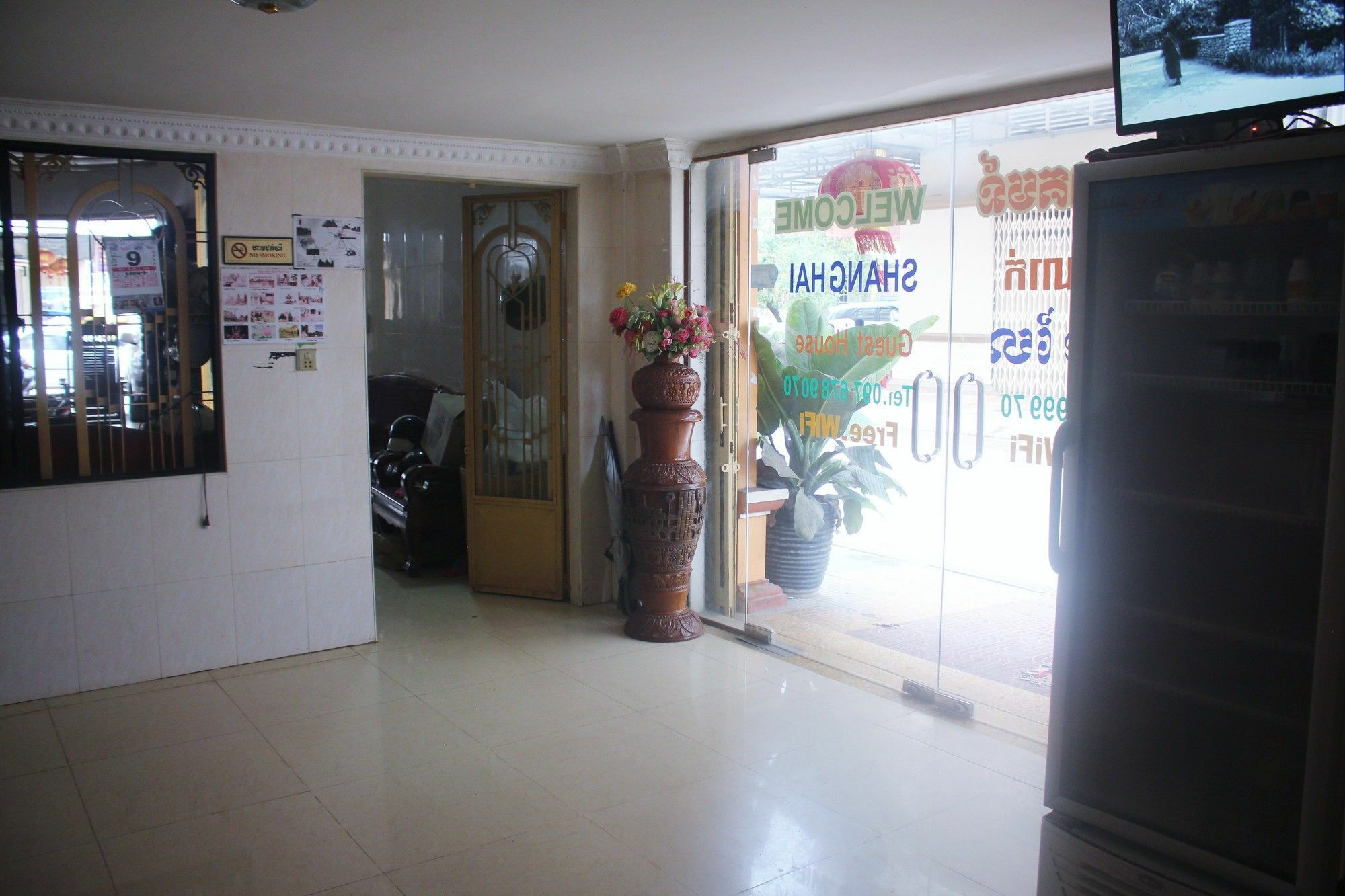 Shang Hai Guesthouse Battambang Exterior photo
